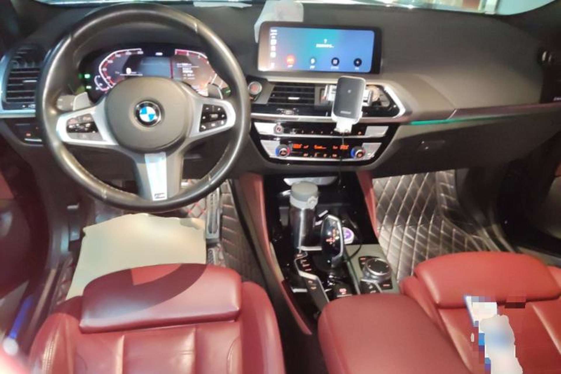 Used BMW X4 2020 xDrive25i M Sport Package Center Console