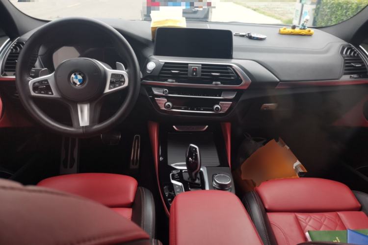 Used BMW X4 2020 xDrive30i M Sport Package Center Console
