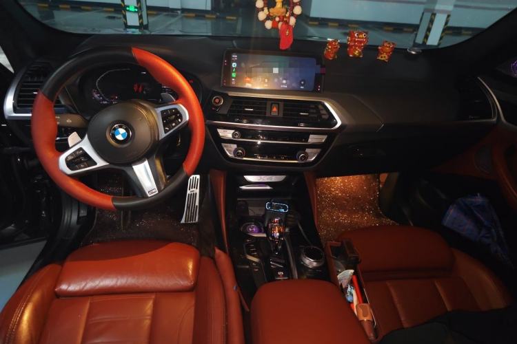 Used BMW X4 2020 xDrive25i M Sport Package Center Console