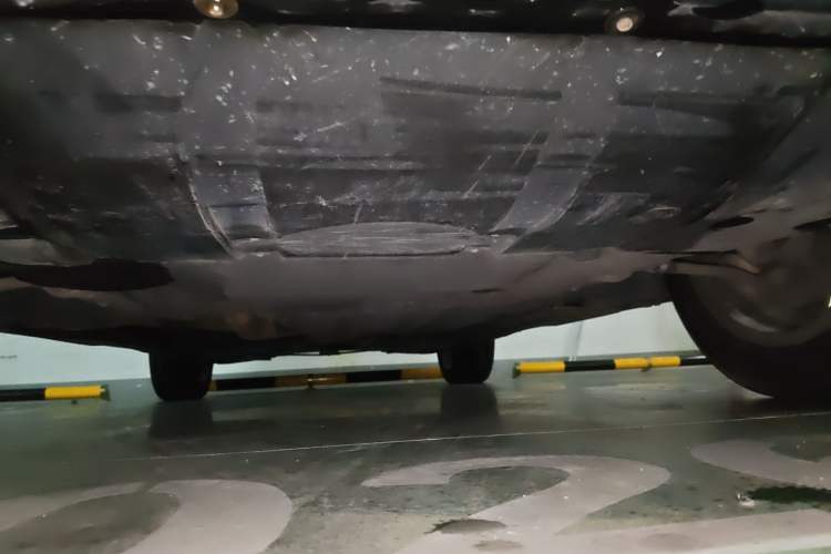 Used BMW X4 2020 xDrive25i M Sport Package Chassis Front