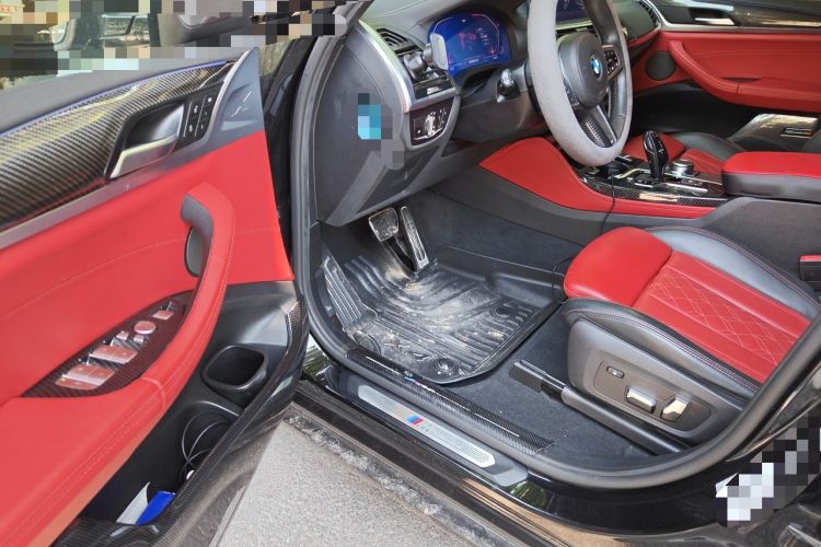 Used BMW X4 2020 xDrive25i Black Knight Limited Edition Driver Seat