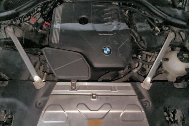 Used BMW X4 2020 xDrive25i M Sport Package Engine Bay