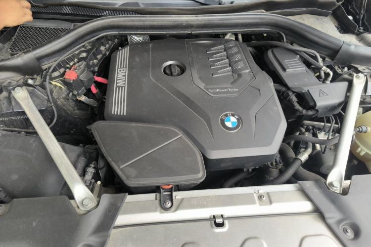 Used BMW X4 2020 xDrive25i M Sport Package Engine Bay