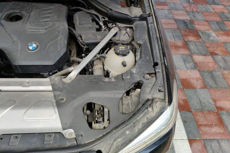 Used BMW X4 2020 xDrive25i M Sport Package Engine Bay Left