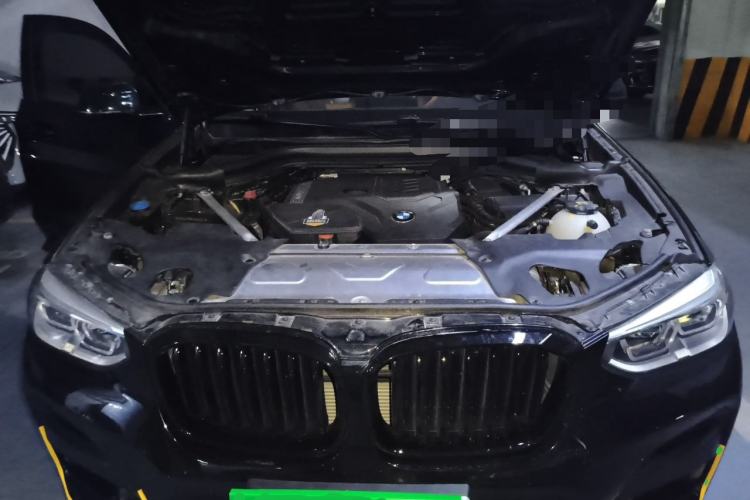 Used BMW X4 2020 xDrive25i M Sport Package Engine Bay