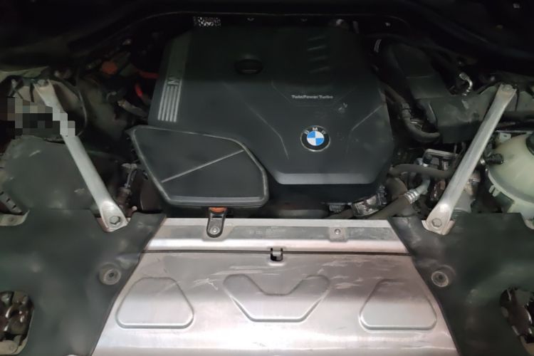 Used BMW X4 2020 xDrive25i M Sport Package Engine Bay