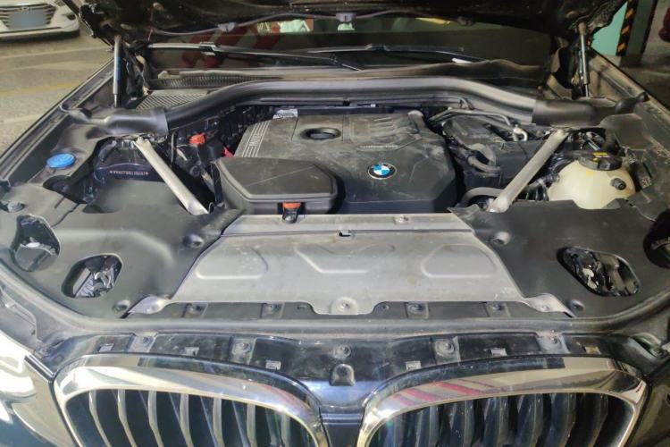 Used BMW X4 2020 xDrive25i M Sport Package Engine Bay