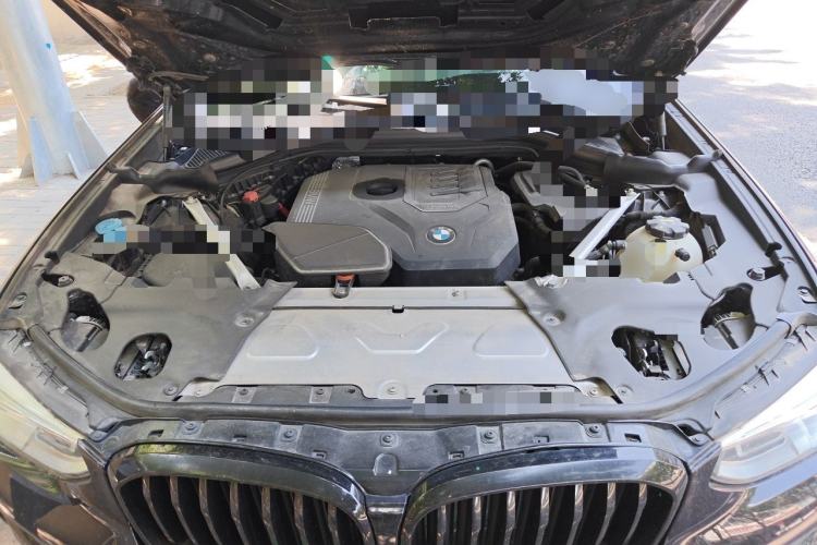 Used BMW X4 2020 xDrive25i Black Knight Limited Edition Engine Bay
