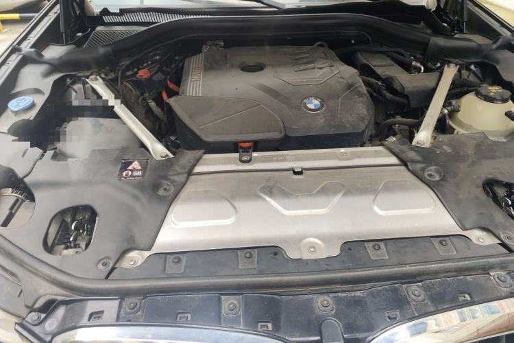 Used BMW X4 2020 xDrive25i M Sport Package Engine Bay