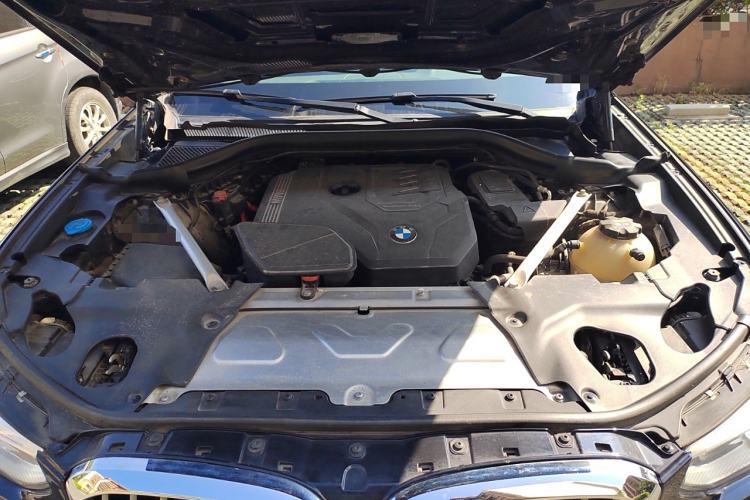 Used BMW X4 2020 xDrive25i M Sport Package Engine Bay