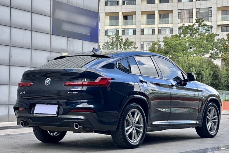 Used BMW X4 2020 xDrive25i M Sport Package Exterior 4
