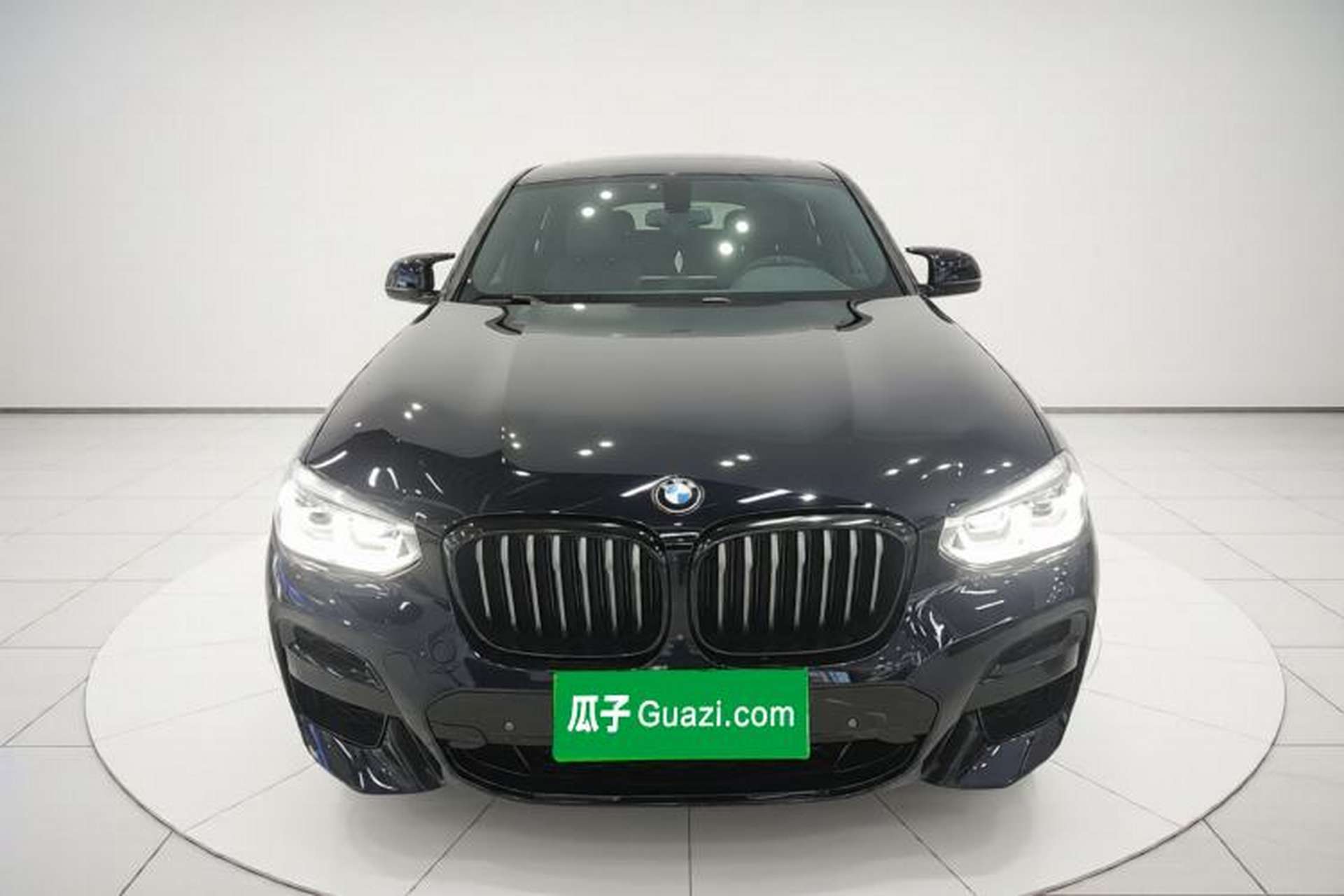 Used BMW X4 2020 xDrive25i M Sport Package Front