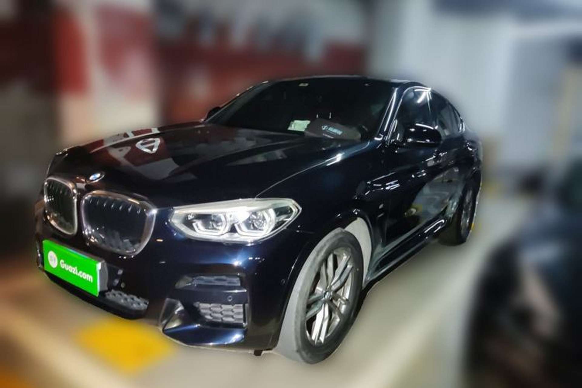 Used BMW X4 2020 xDrive25i M Sport Package Front Left 45 Deg