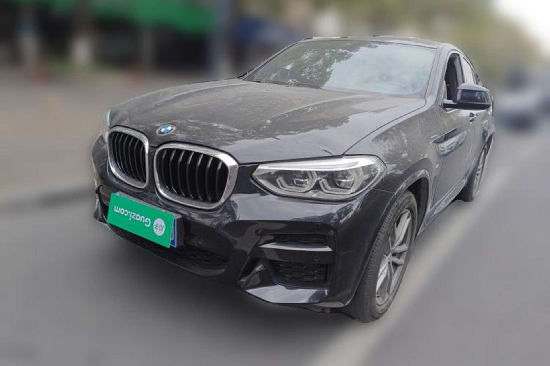 Used BMW X4 2020 xDrive25i M Sport Package Front Left 45 Deg