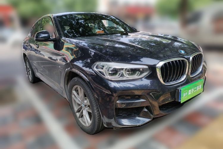 Used BMW X4 2020 xDrive25i M Sport Package Front Right 45 Deg