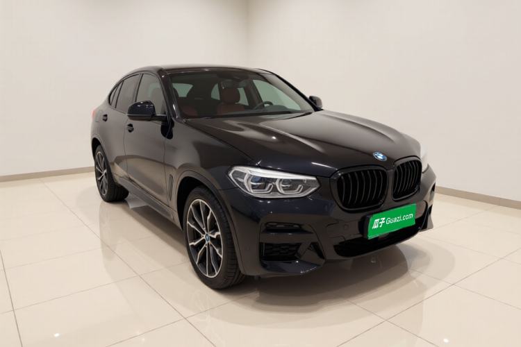 Used BMW X4 2020 xDrive25i Black Knight Limited Edition Front Right 45 Deg