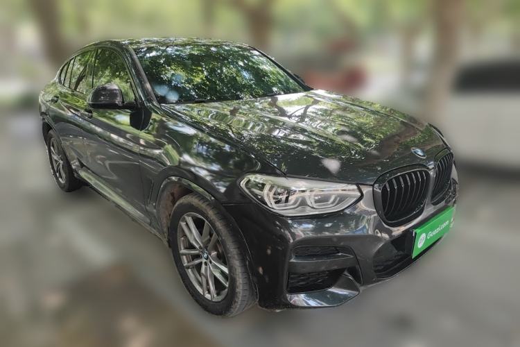 Used BMW X4 2020 xDrive25i M Sport Package Front Right 45 Deg