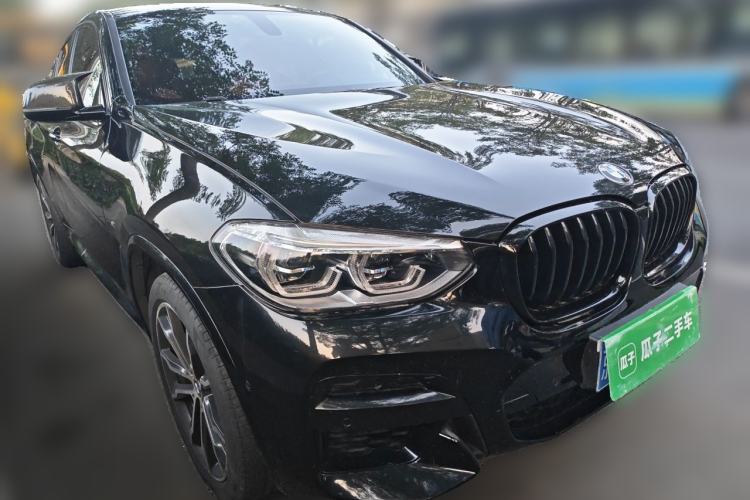 Used BMW X4 2020 xDrive25i Black Knight Limited Edition Front Right 45 Deg