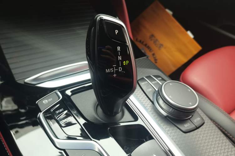 Used BMW X4 2020 xDrive30i M Sport Package Gear Lever
