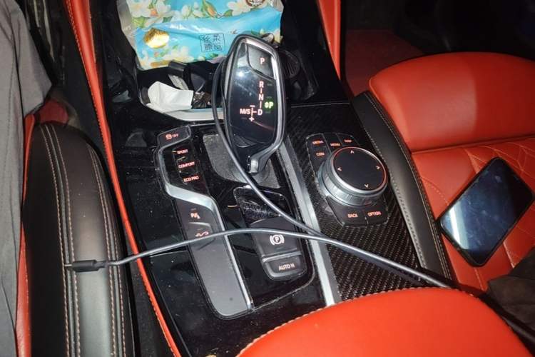 Used BMW X4 2020 xDrive25i Black Knight Limited Edition Gear Lever