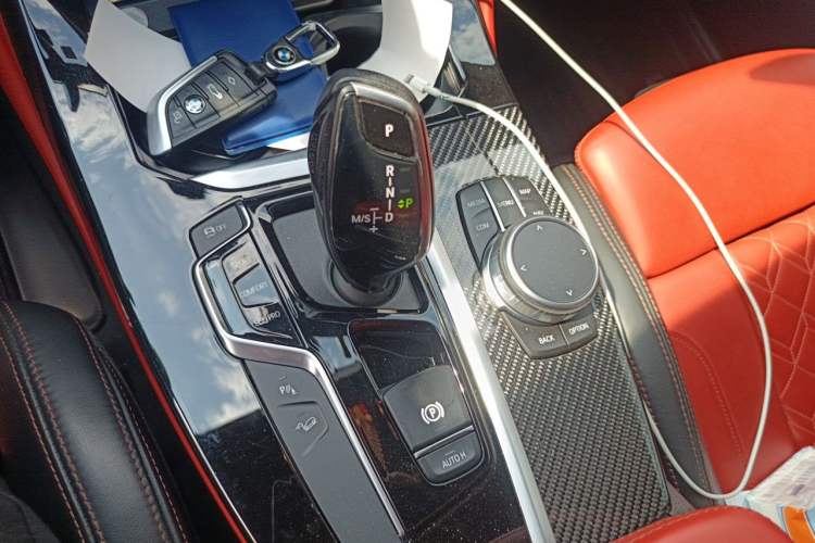 Used BMW X4 2020 xDrive25i Black Knight Limited Edition Gear Lever