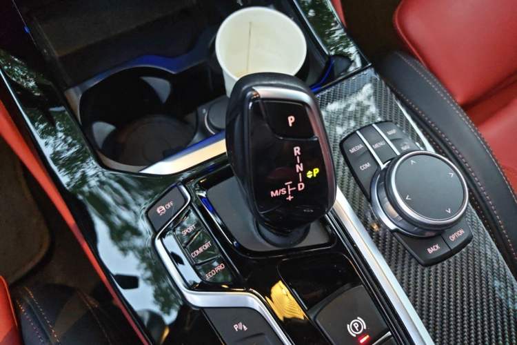 Used BMW X4 2020 xDrive25i Black Knight Limited Edition Gear Lever
