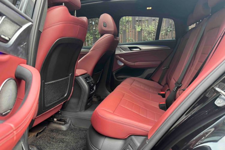 Used BMW X4 2020 xDrive25i M Sport Package Interior 11