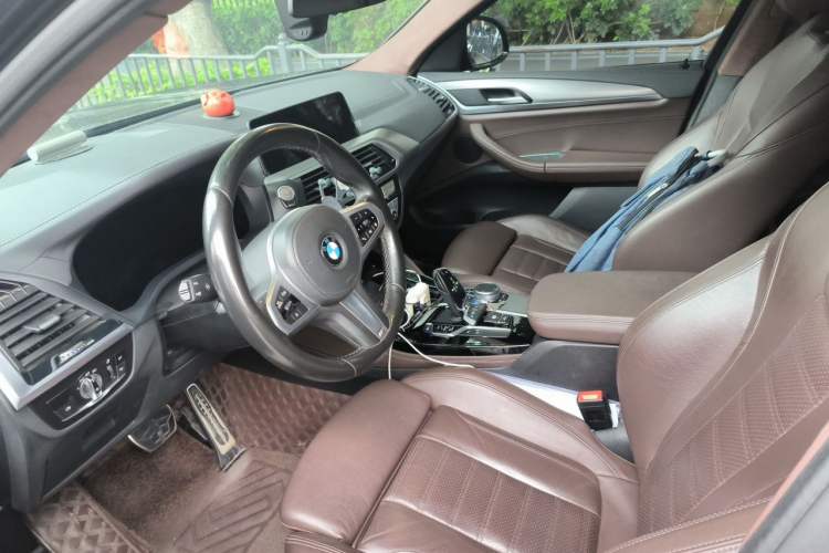 Used BMW X4 2020 xDrive25i M Sport Package Left Front Seat
