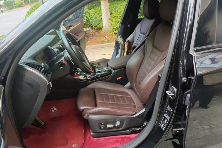 Used BMW X4 2020 xDrive30i M Sport Package Left Front Seat