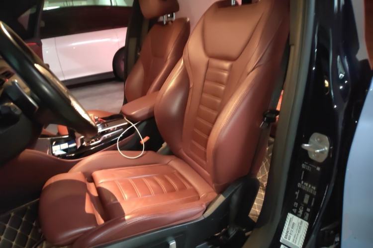 Used BMW X4 2020 xDrive25i M Sport Package Left Front Seat