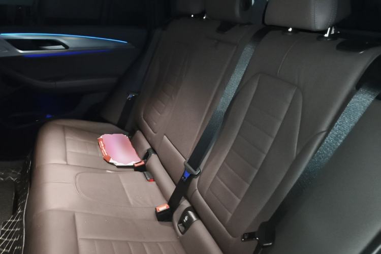 Used BMW X4 2020 xDrive25i M Sport Package Left Rear Seat
