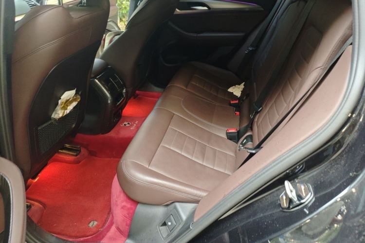 Used BMW X4 2020 xDrive30i M Sport Package Left Rear Seat