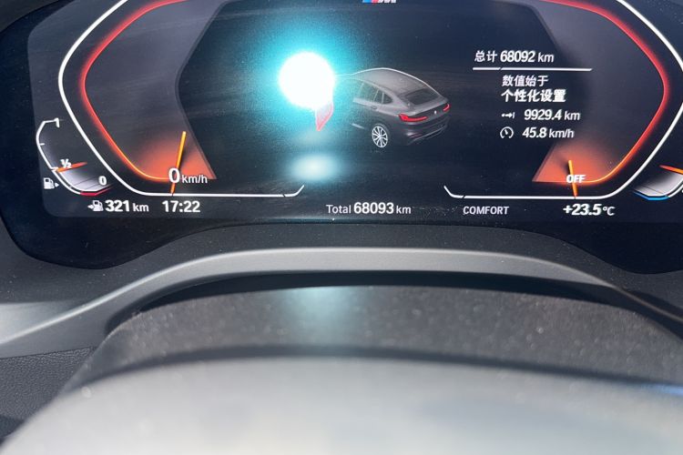 Used BMW X4 2020 xDrive25i M Sport Package Odometer Close Up