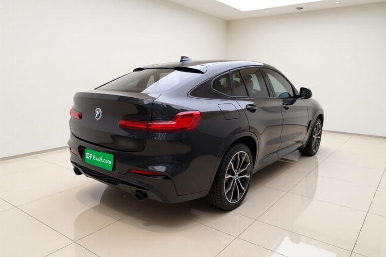 Used BMW X4 2020 xDrive25i Black Knight Limited Edition Rear Right 45 Deg
