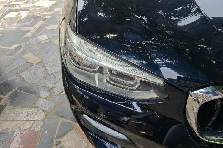 Used BMW X4 2020 xDrive25i M Sport Package Right Front Headlight