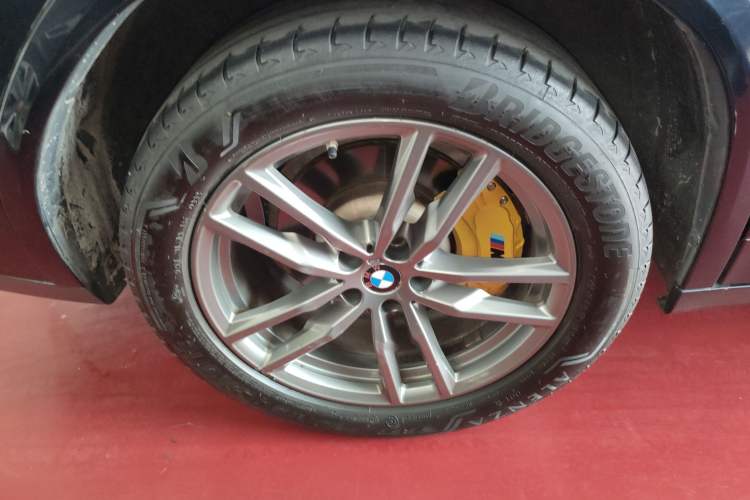 Used BMW X4 2020 xDrive25i M Sport Package Right Rear Wheel Hub