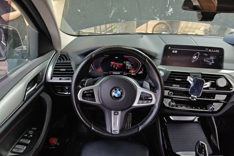 Used BMW X4 2020 xDrive25i M Sport Package Steering Wheel