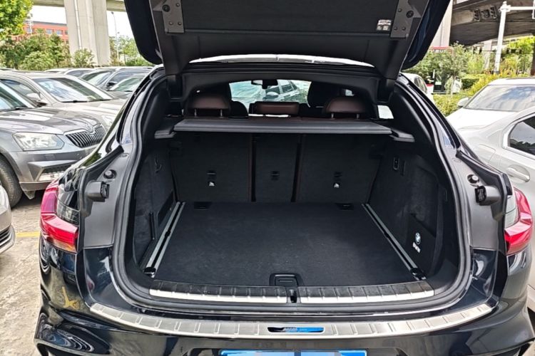 Used BMW X4 2020 xDrive25i M Sport Package Trunk