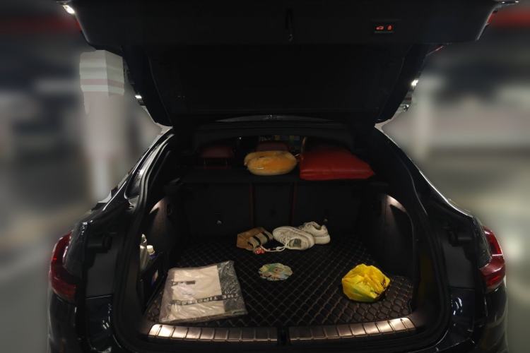 Used BMW X4 2020 xDrive25i M Sport Package Trunk