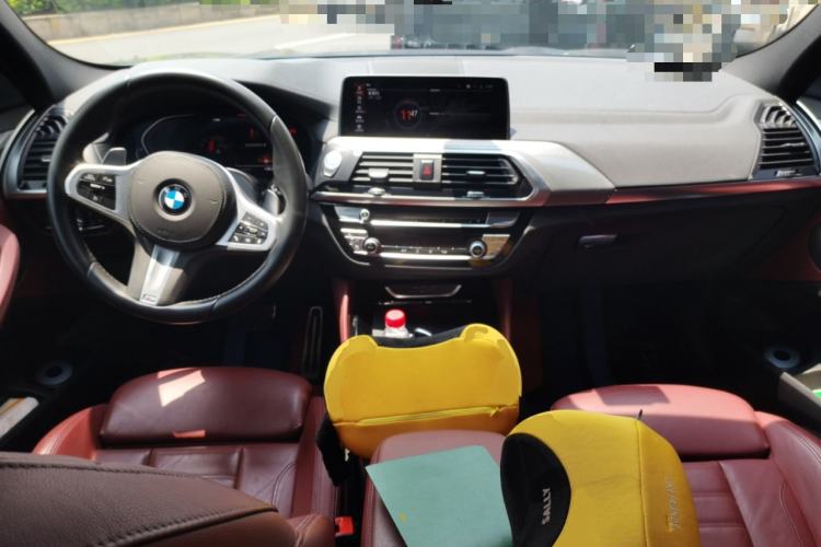 Used BMW X4 2020 xDrive25i M Sport Package Center Console