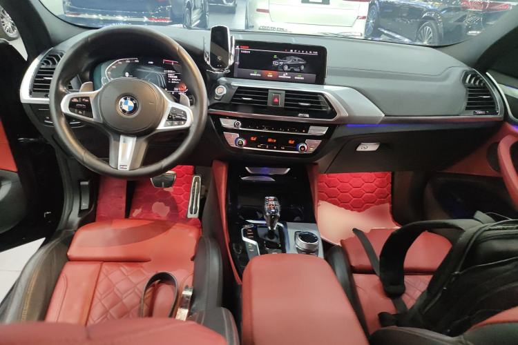 Used BMW X4 2020 xDrive25i M Sport Package Center Console