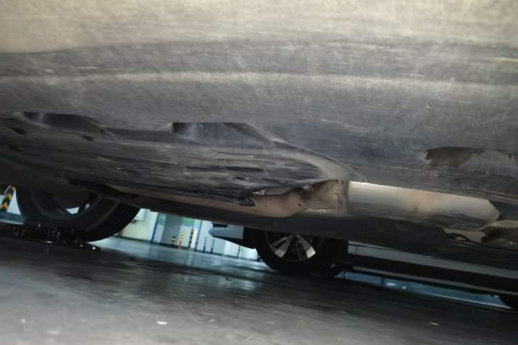 Used BMW X4 2020 xDrive25i M Sport Package Chassis Front Left