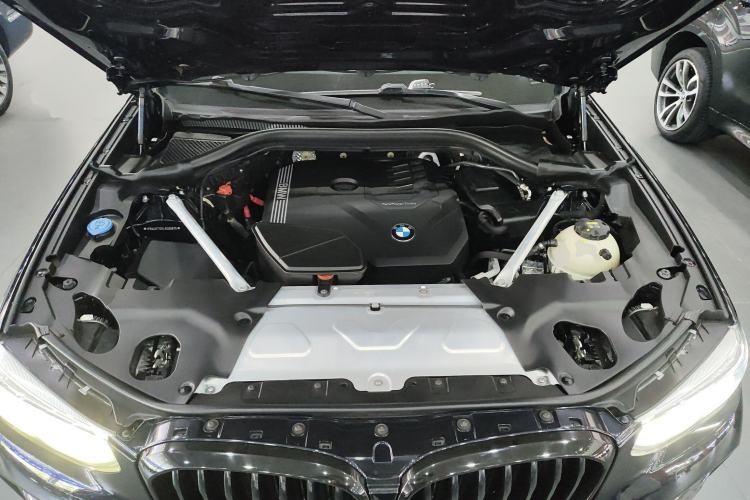 Used BMW X4 2020 xDrive25i M Sport Package Engine Bay