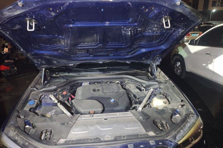 Used BMW X4 2020 xDrive25i M Sport Package Engine Bay