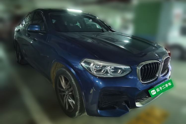 Used BMW X4 2020 xDrive25i M Sport Package Front Right 45 Deg