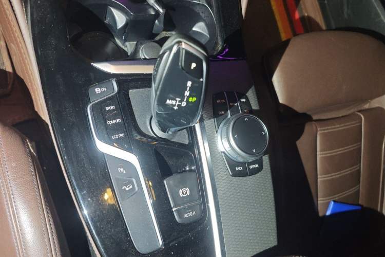 Used BMW X4 2020 xDrive25i M Sport Package Gear Lever