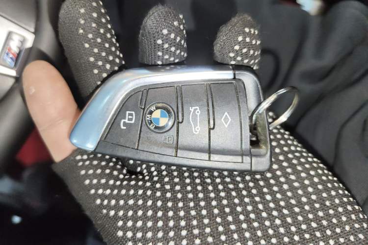 Used BMW X4 2020 xDrive25i M Sport Package Interior 1