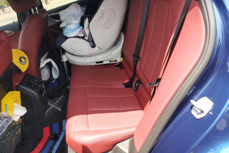 Used BMW X4 2020 xDrive25i M Sport Package Left Rear Seat