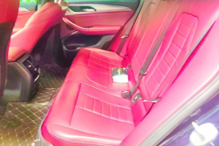 Used BMW X4 2020 xDrive25i M Sport Package Left Rear Seat