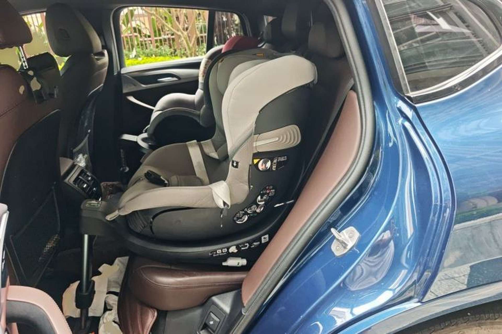Used BMW X4 2020 xDrive25i M Sport Package Left Rear Seat